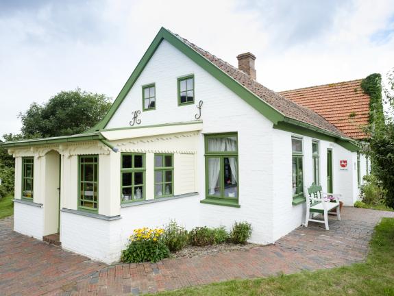 Im Seemannshus kann geheiratet werden Das Seemannshus auf Langeoog